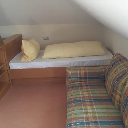 Otel Lotus Garden 2*